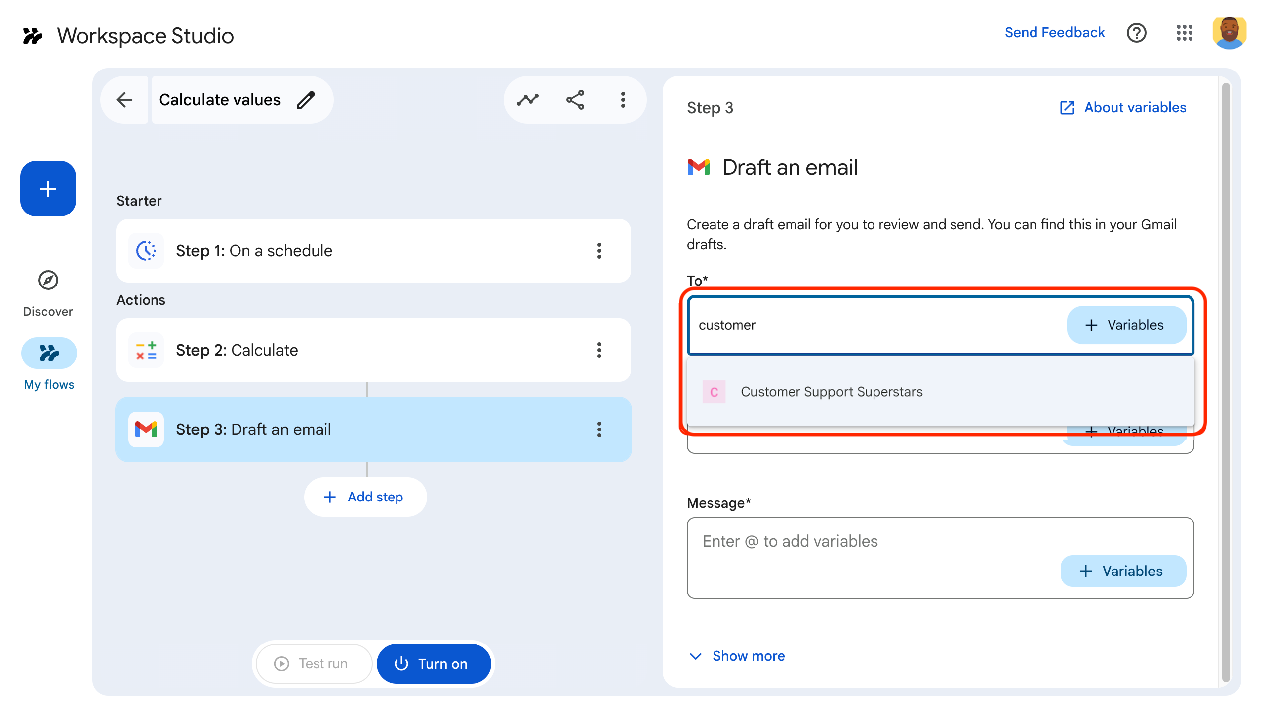 Google Chat 스페이스의 자동 완성 추천입니다.
